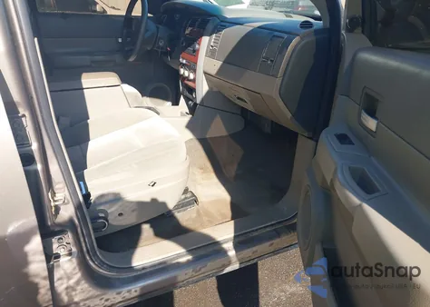 2005 Dodge Durango Slt z USA, uszkodzony, nr VIN 1D4HD48N15F523680